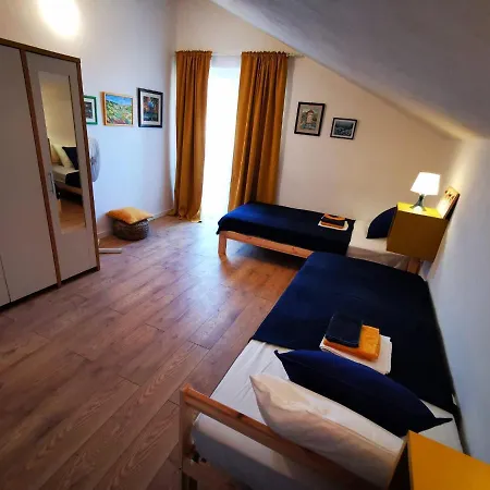 Centrally Located 3 Bedroom House O'live With Private Garden Casa de Férias